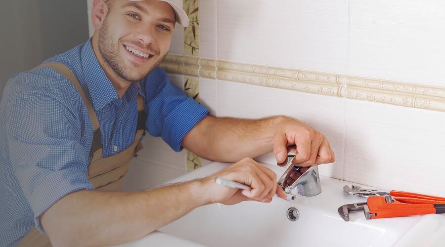 Faucet cartridge replacement in Leiter, WY